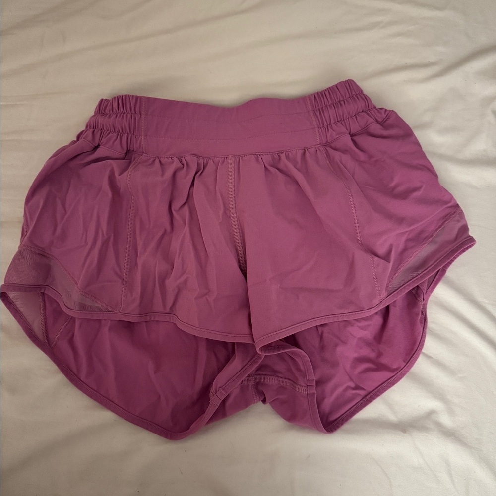 Lululemon Hotty Hot Shorts Deep Mauve 2.5 Inseam size 4